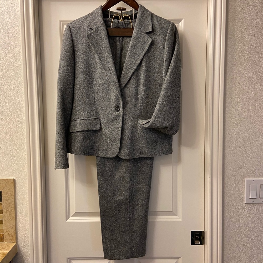 Pendleton 2 piece suit